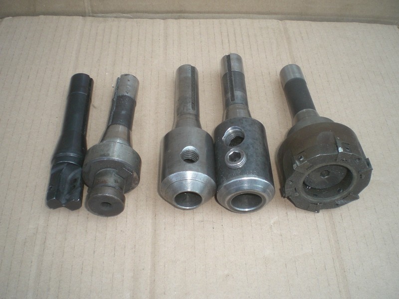 lot 5 R8 tool holders   end Mill    Shell mill    Face mill