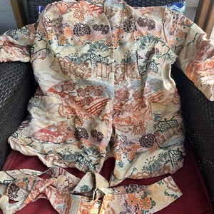 antique 1940s Japanese silk belted kimono jacket lined