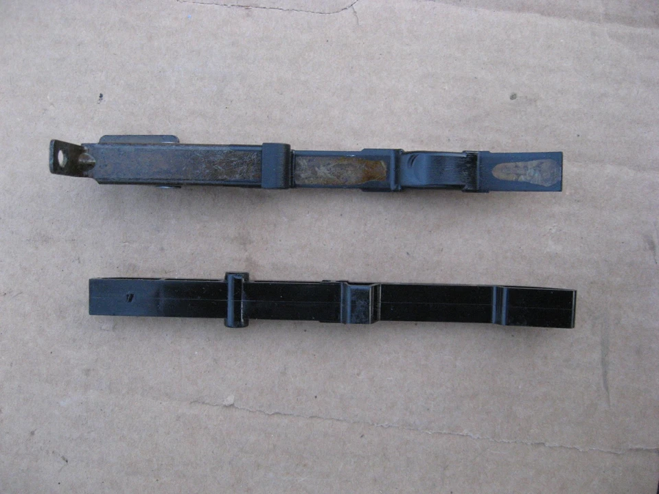 2004 Suzuki V-Strom DL1000 DL 1000 Front Head Cam Chain Tensioners Guides - Image 2 of 4