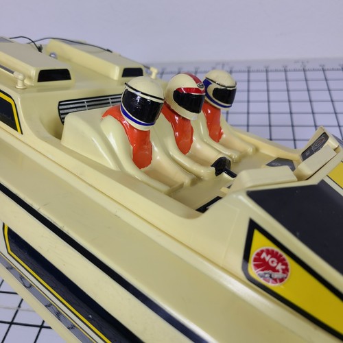 Vintage Kyosho Jet Stream 800 Remote Control Speed Boat w/Motor, Very Good Cond. - Picture 10 of 24