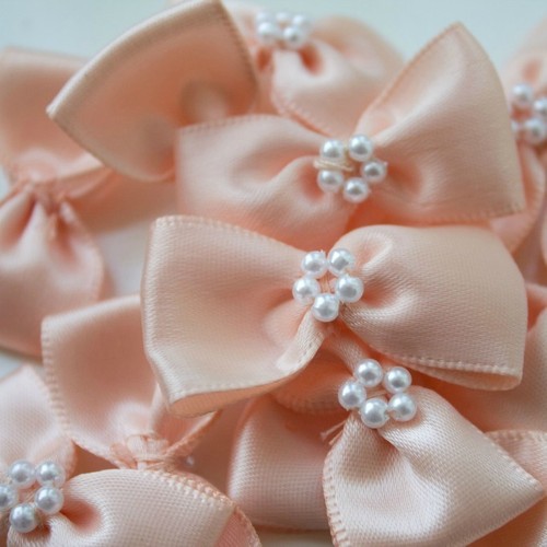 10 Satin Ribbon & Pearl Cluster Bows - Wedding - Pink, Blue, Lilac, White & More - Picture 7 of 8