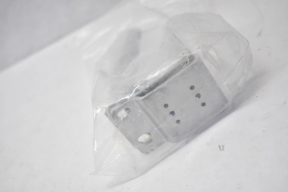 Ciena 170-0603-903 Rack Mount Bracket Support Kit Replacement Pack Set - Image 4 of 4