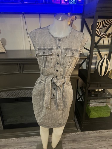 WHBM Damen Druckknopf D1 vorne grau Acid Wash Gürtel Denim Minikleid Größe 6