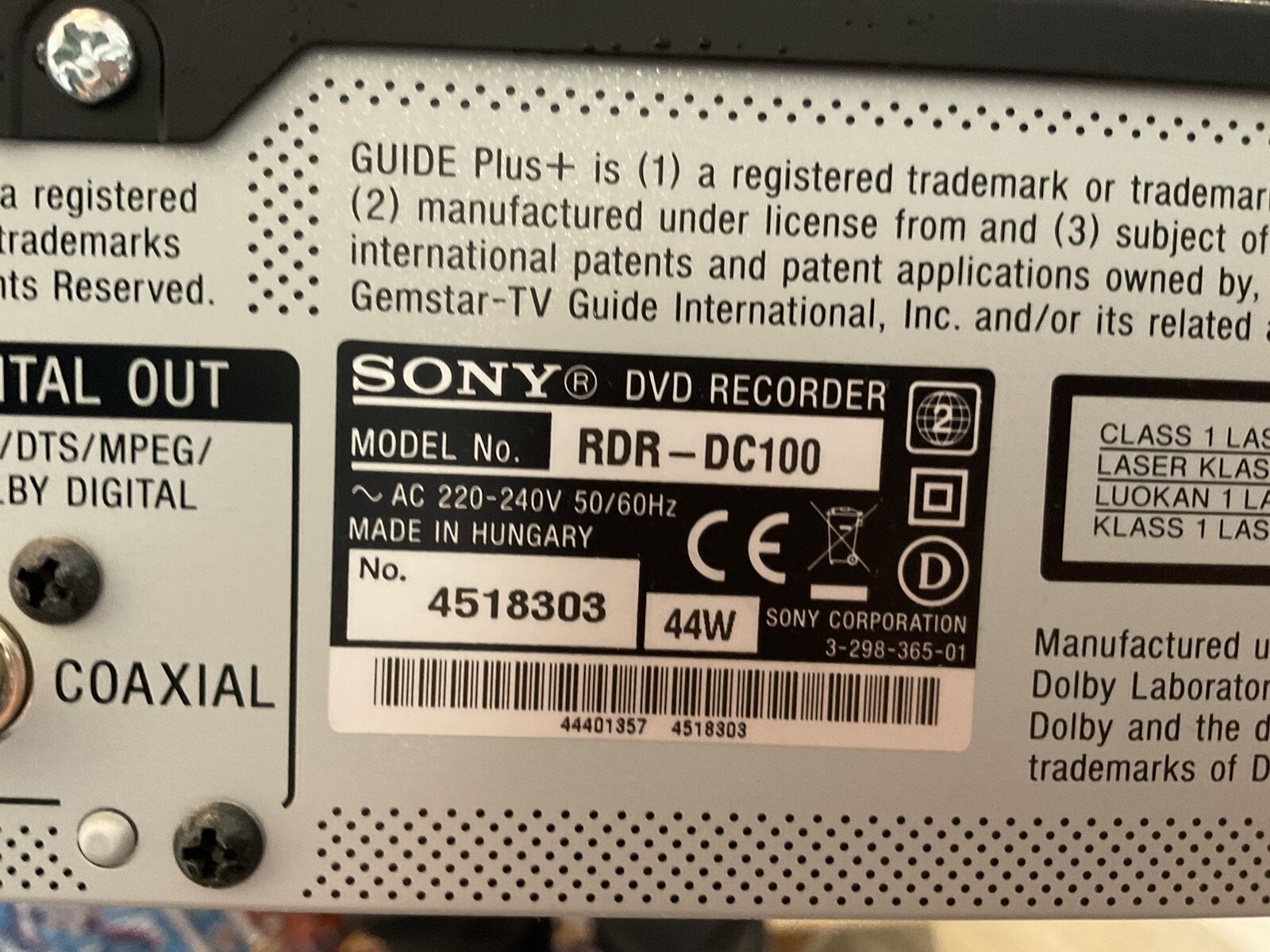 Sony DVD Recorder with Hard drive. Plus DVDR Discs. All Cables And