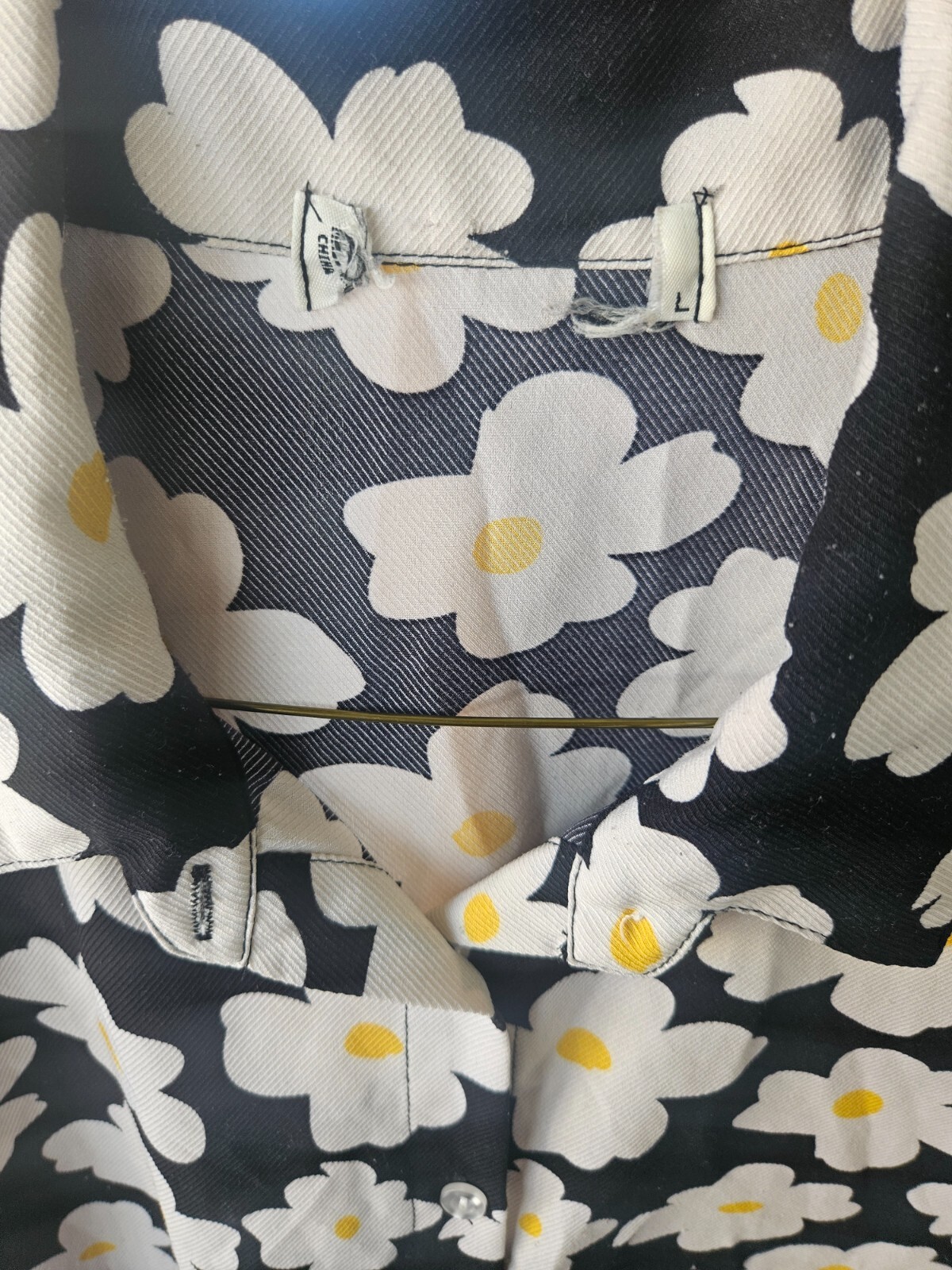 Daisy Flower Button Down Over Sized Top Vintage 9… - image 2