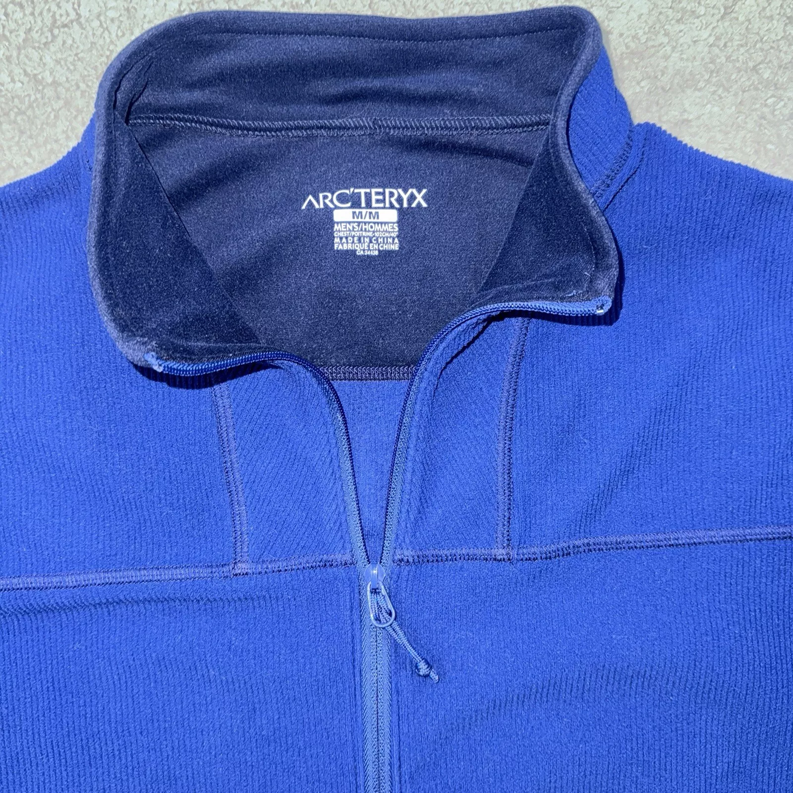 arcteryx full zip fleece hiking activewear backpacking jacket
