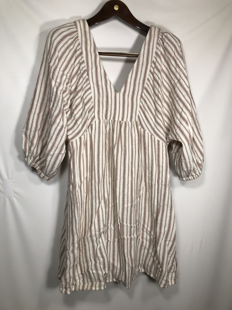 EVERY Dillards Brown Tan V Neck Blouse Size Small