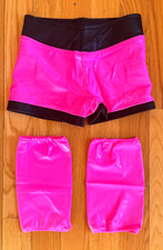 Pro Wrestling Shorts W. Knee Pad Covers Set Shiny Pink & Black Sz. Small