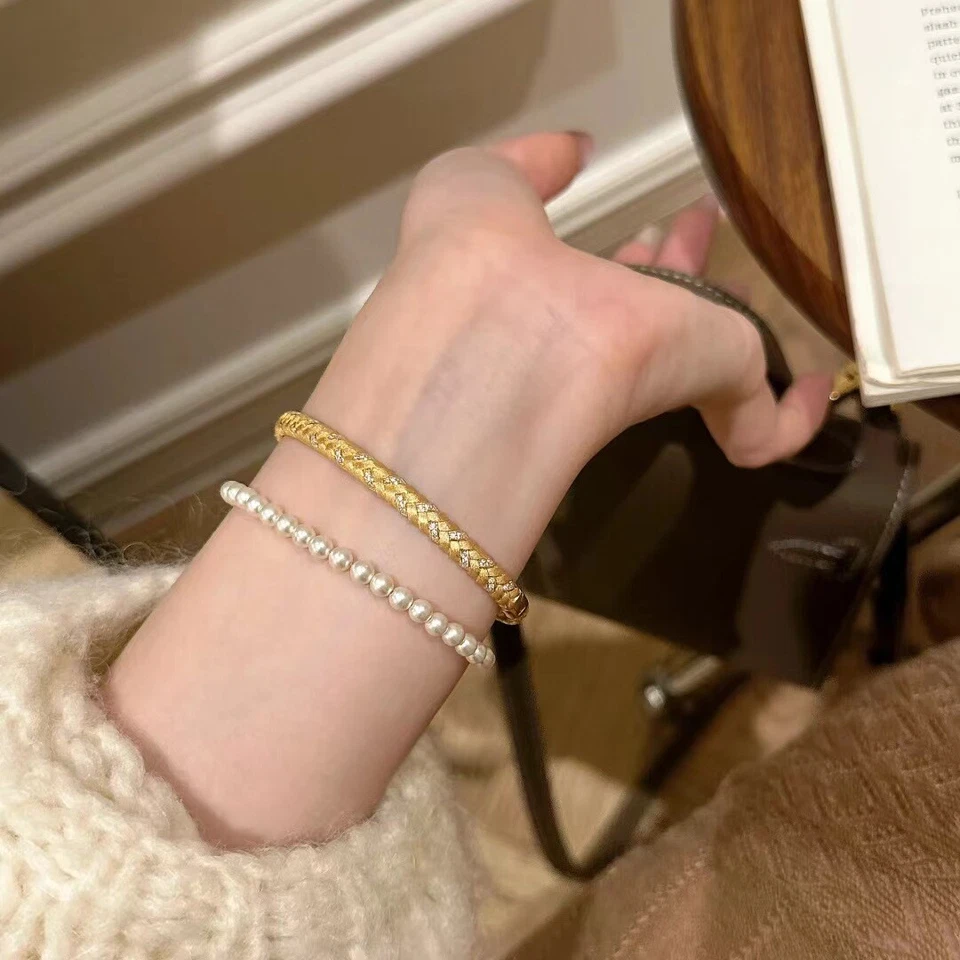 Pulsera tejida trigo circón chapado en oro real 18K luz lujo retro mujer Foto 4 de 4