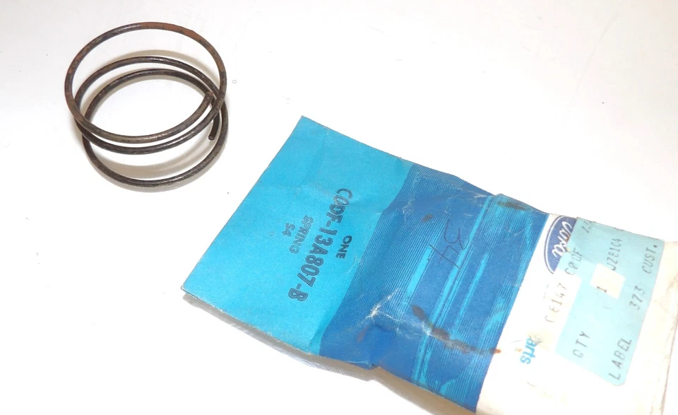 1966-74 Bronco 60-64 66-70 Falcon Fairlane NOS STEERING WHEEL HORN BUTTON SPRING - Image 2 of 3