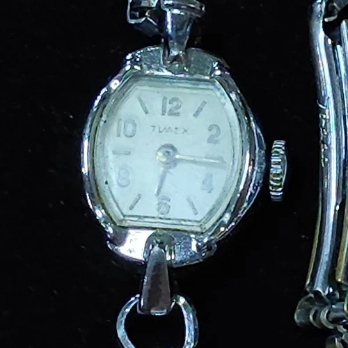 Vintage Timex Watch Ladies Wind Up Working with Adjustable Bracelet Silver Tone
