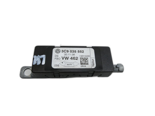 Antennenverstärker Weiche Antenne li hi für VW Passat 3C B6 05-10 3C9035552