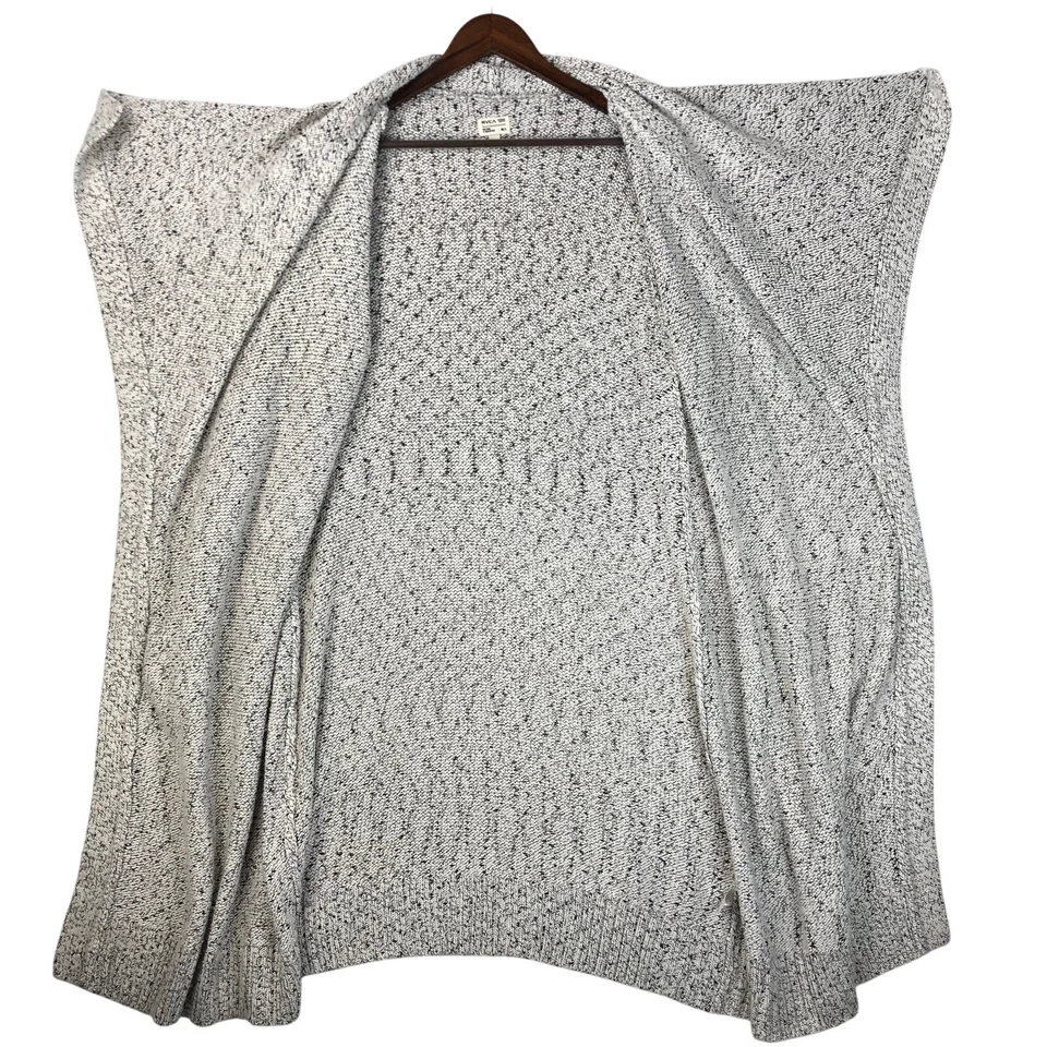 RVCA Women's White with Black Maxi Length Knit Open Cardigan Size LG GUC - Image 3 of 4