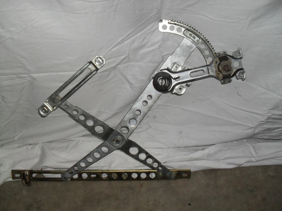 Mercedes Benz w123 OEM Brose Window Regulator - Left Front - Free 