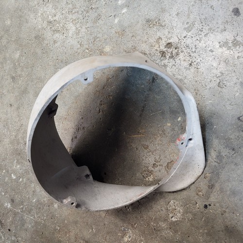 Used BMW Isetta 600 Head Light Cap left side - Picture 5 of 6