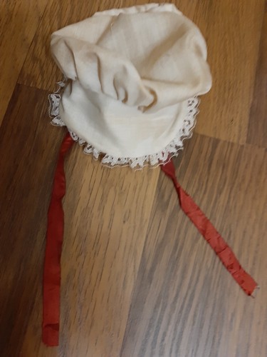 BAMBOLA CON SEDIA A DONDOLO VINTAGE- NO FURGA - Foto 16 di 23