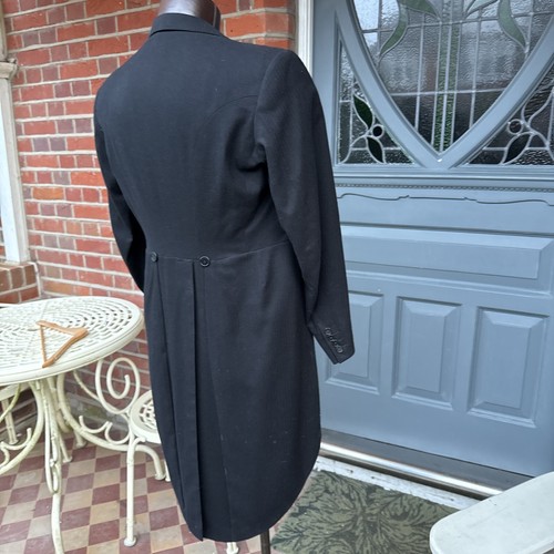 Bespoke P G Anderson Sackville St. Vintage Tailcoat .Made In 1963. Size 40 - Picture 11 of 21