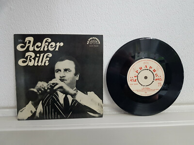Mr. Acker Bilk	That's a Plenty  Maryland, my Maryland (O Tannenbaum) Stranger 7 