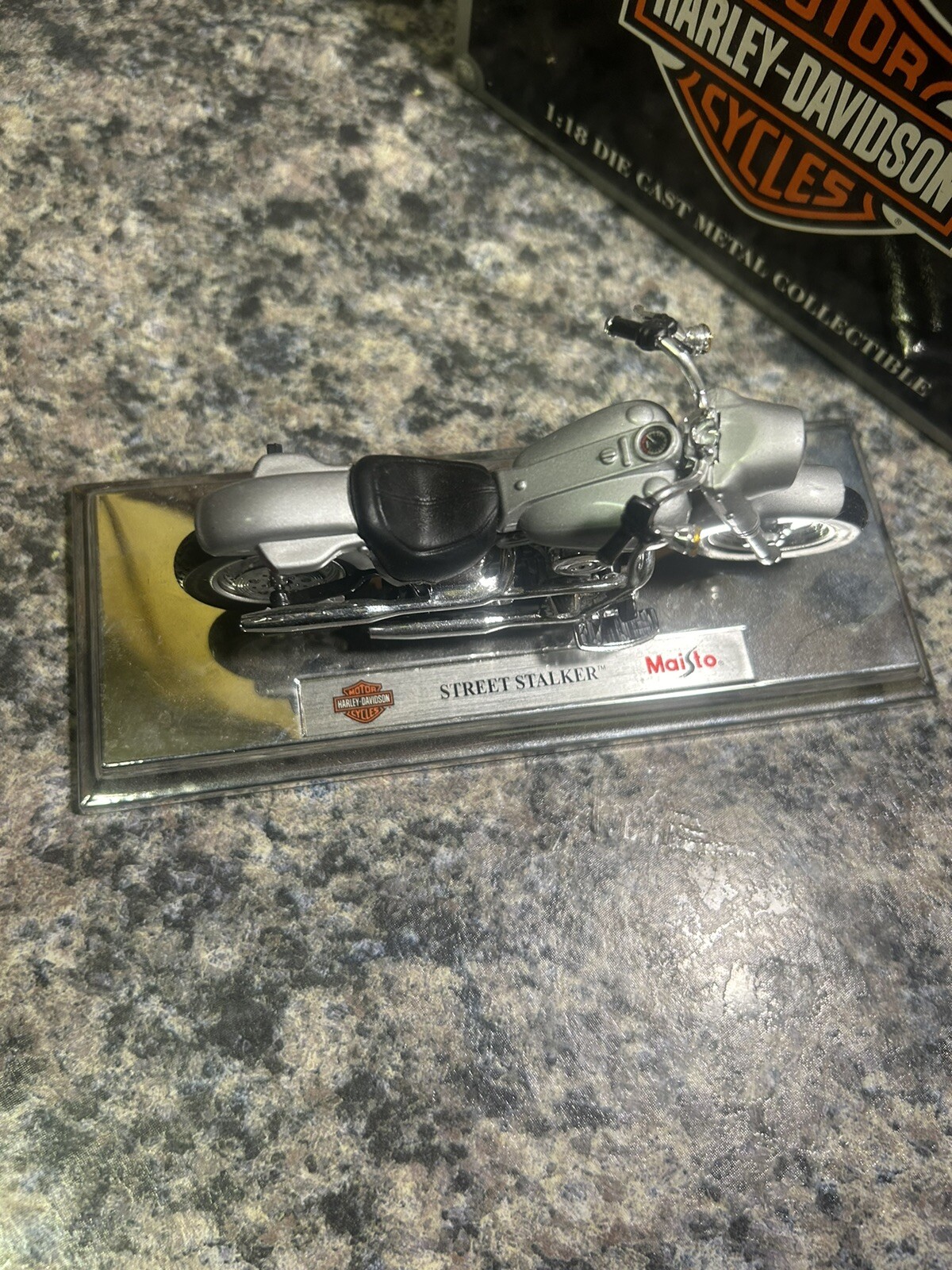 Picture 2 of 11