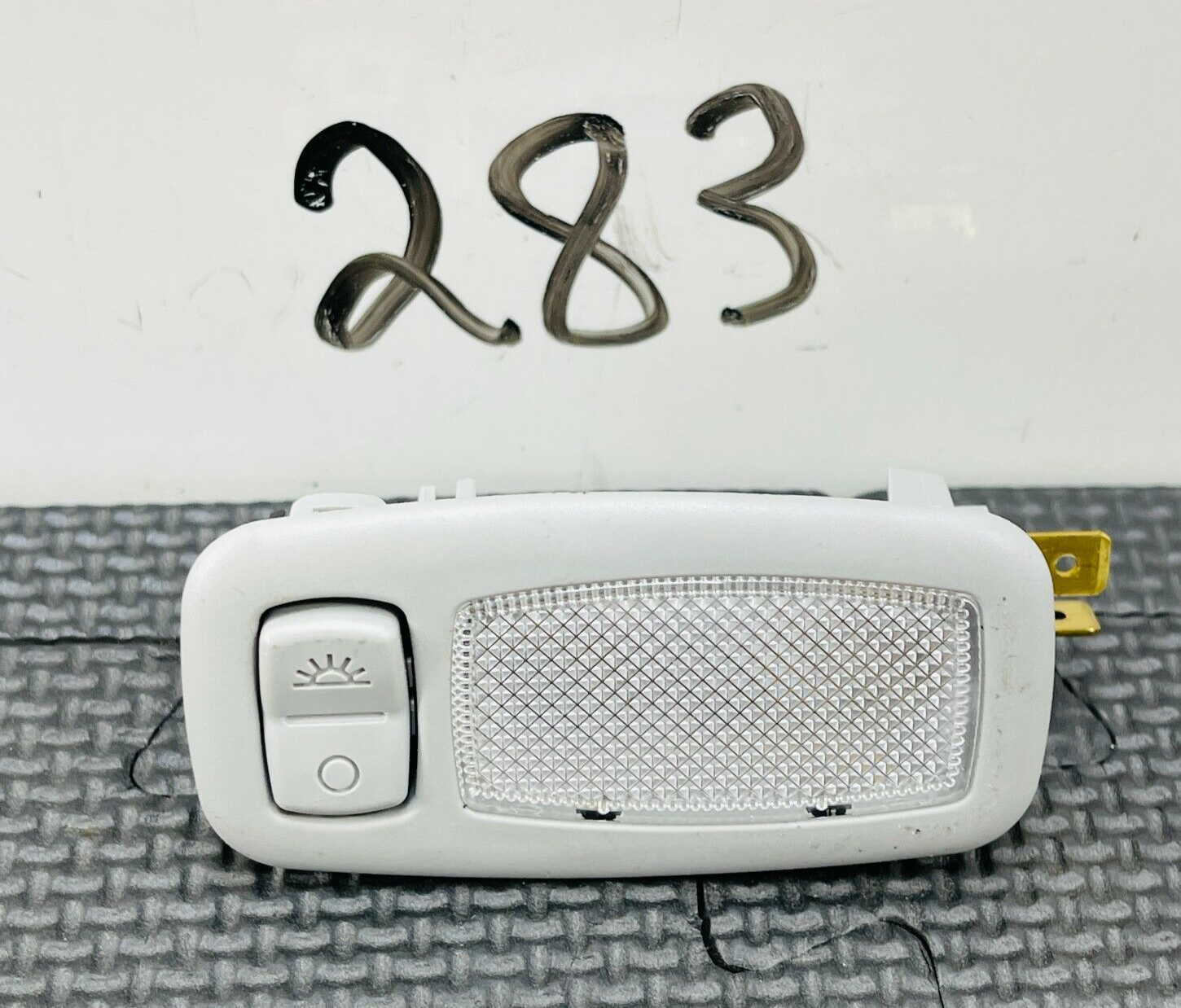Foto 1 di 3