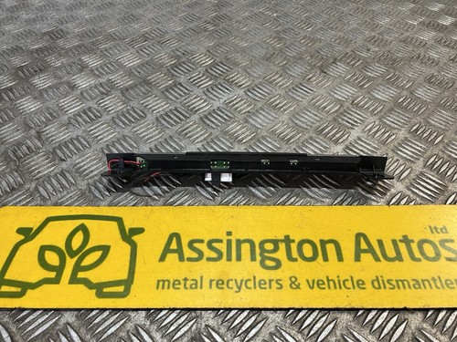 2011-16 MG6 MK1 Centre High level 3RD Brake Light 28640001 - Picture 6 of 9