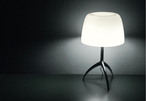FOSCARINI lampada da tavolo LUMIERE PICCOLA ON/OFF in vetro soffiato e alluminio - Foto 3 di 18