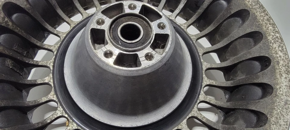 Rueda trasera Harley Davidson Road King 2009-2010 Foto 3 de 4