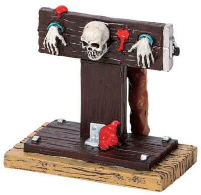 Lemax 2009 In The Stocks Spooky Town 92611 Nothing Gets Under His Skin Skeleton