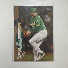 2020 Topps - Lou Trivino #587 Gold /2020