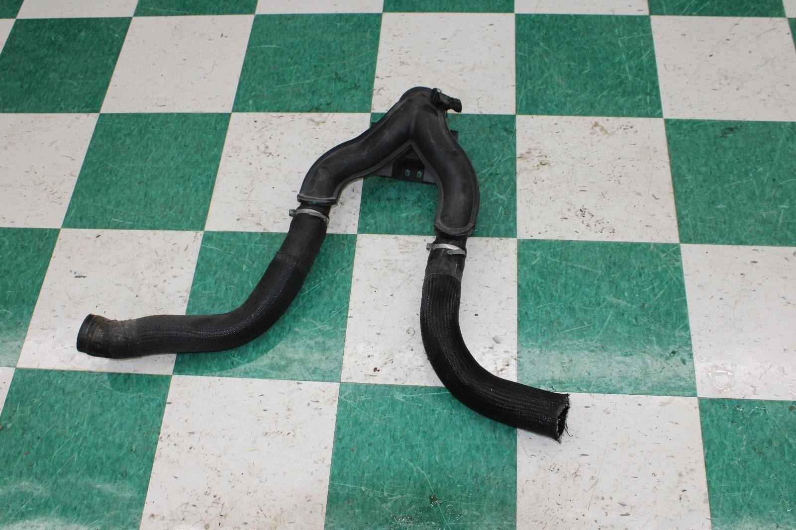 Maserati Ghibli 2014-2020 Intake hose