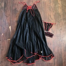 Vintage 1960s Pandora Lingerie By Chic Full Length Nightgown Black Red Lips