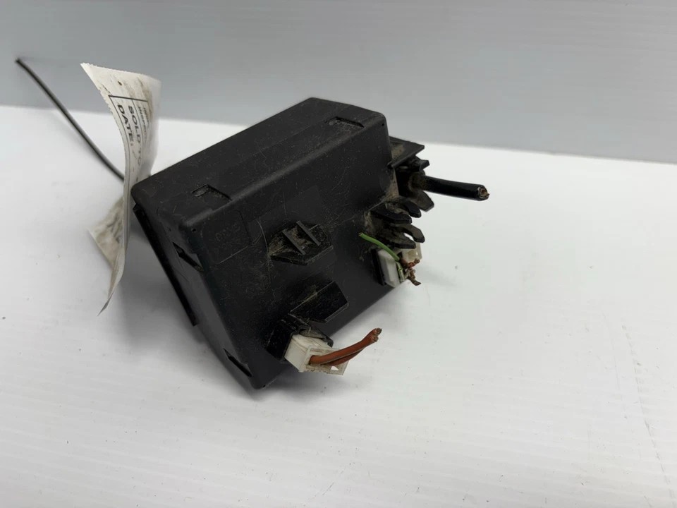 08-14 Módulo de control de interruptor de encendido Mercedes W204 C250 C300 con llave OEM Foto 3 de 4