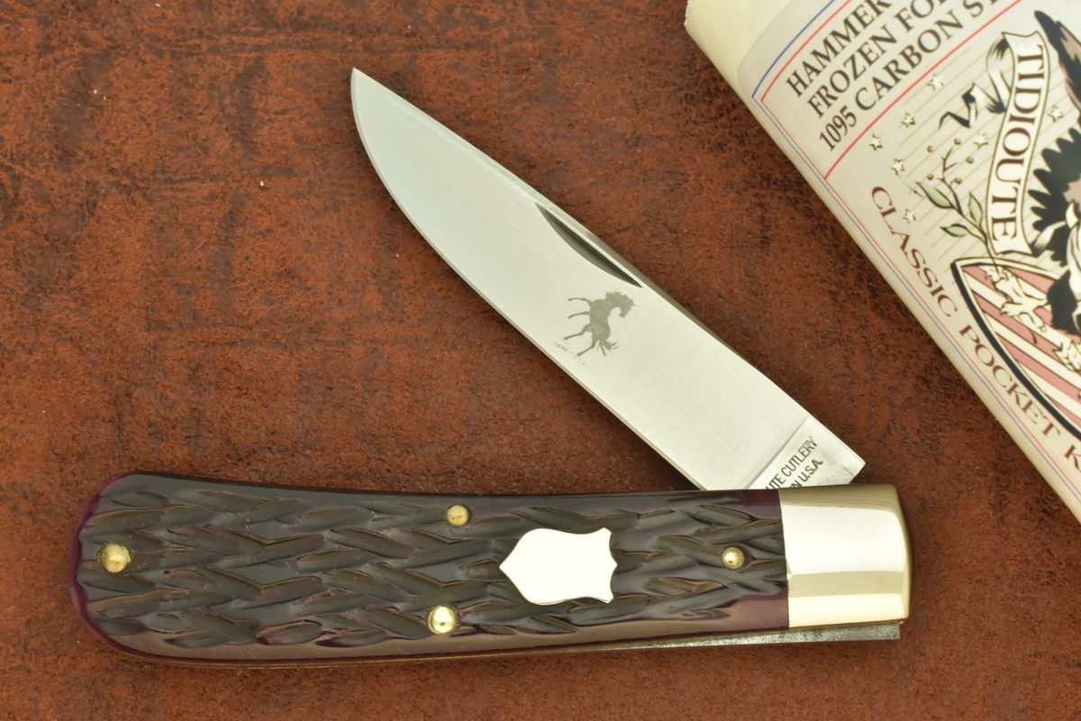 Great Eastern Cutlery GEC #74 Mustang Black Plum Jigged Bone Knife