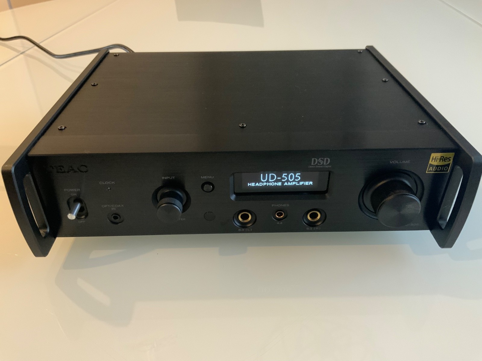 TEAC UD-H01USB AUDIO DAC ジャンク品 TEAC UD-H01USB AUDIO DAC ジャンク品 改造するとガラッと変わる