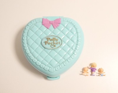 Polly Pocket - Bluebird 1994 Babytime Fun / Nursery - Alle 3 Figuren - Herz blau