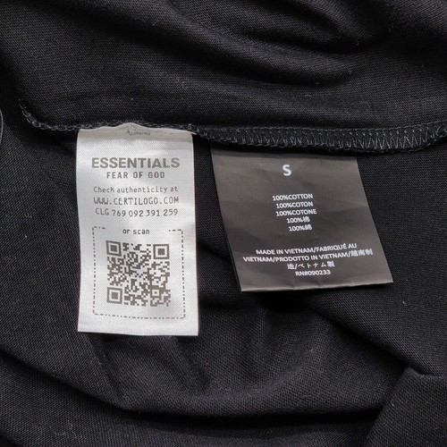 T-shirt girocollo oversize Fear of God Essentials nera - nuova con etichetta - Foto 7 di 11