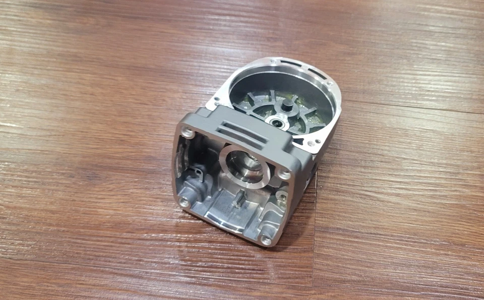 "CAJA DE ENGRANAJES Milwaukee para lijadora pulidora 2738-20 M18 Fuel 7"""  Foto 3 de 4