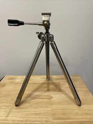 Falcon Telescoping Camera Tri Pod - Metal - Vintage - Working