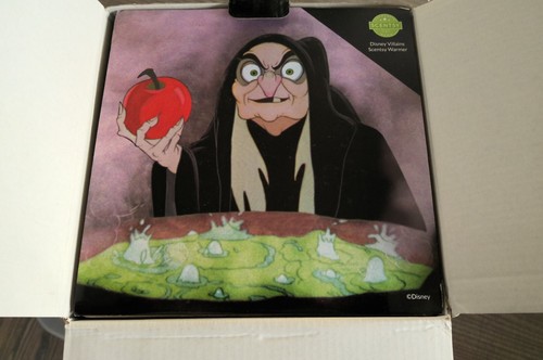 Scentsy Disney Villains Warmer Ursula Malefica e Regina Cattiva Ritirato Raro Nuovo con scatola! - Foto 5 di 6
