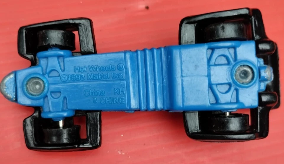 Vintage Hot Wheels Diecast Car Lot 7x 90s & 2000s Mixed Models Great Condition - Image 4 of 4