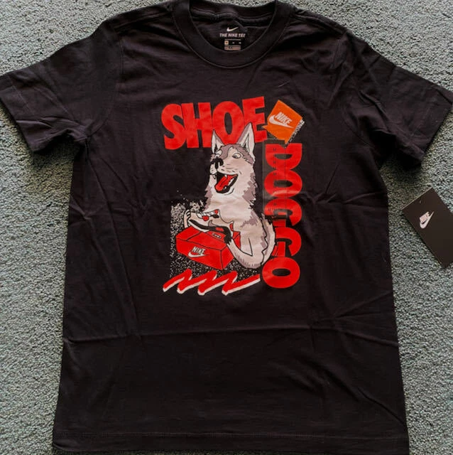 Megalopolis Vakantie Fraude NWT Nike Boys YMD Black/Red SHOE DOGGO Shoe Obsessed Dog Shirt Medium | eBay Megalopolis Vakantie Fraude NWT Nike Boys YMD Black/Red SHOE DOGGO Shoe Obsessed Dog Shirt Medium | eBay