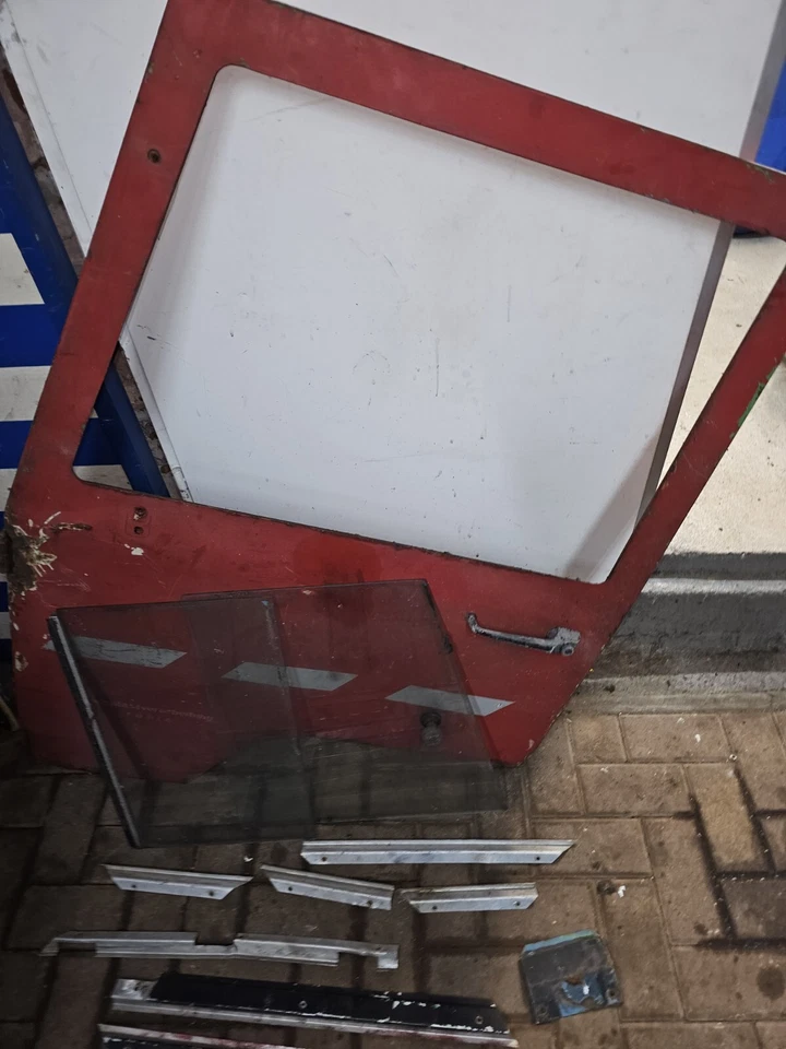 Multicar M25 Tür Karosserie Teil Orginal Mit Scheibe Und Alu Leisten  - Bild 4 von 4