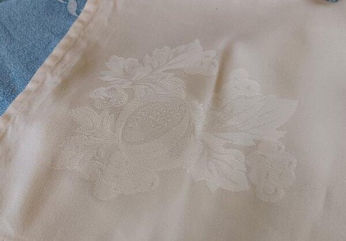 Vintage Set 8 Wedgwood Damask Dinner Napkins Fruits & Leaves Ivory New