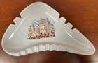 VINTAGE ROYAL HAEGER BOOMERANG R1719 LARGE ASHTRAY WITH CASTLE