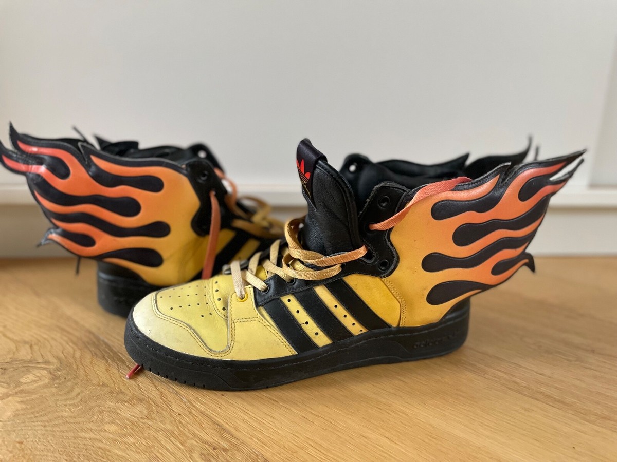 adidas x Jeremy Scott JS Flames Fire G43713 wings 44 2/3 Originals