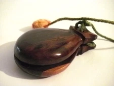 1 TRADITIONAL POLISHED CHESTNUT CASTANET CLACKER PALILLOS SPANISH DANCING HANDS