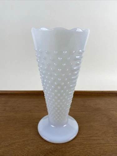 Vtg Anchor Hocking White Milk Glass Hobnail Trumpet Vase 9.75” Tall Ruffled Edge