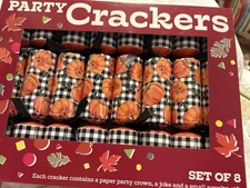 Fall Halloween Thanksgiving Pumpkins Holiday Party  Crackers Set Of 8 NIB