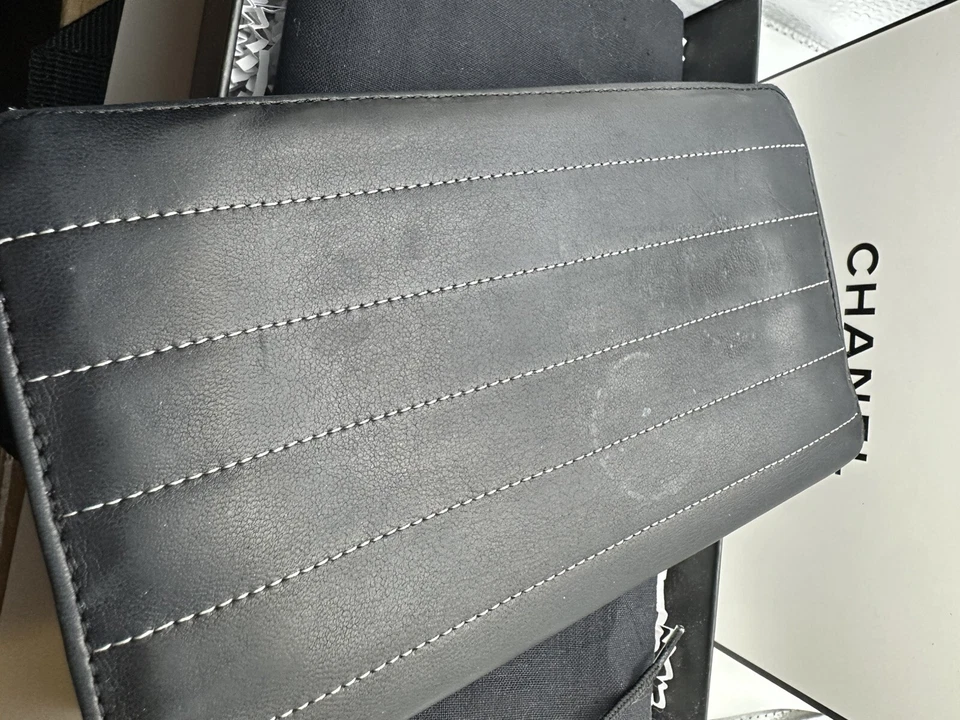 Carteira chanel acolchoada pele de cordeiro - Imagem 2 de 4