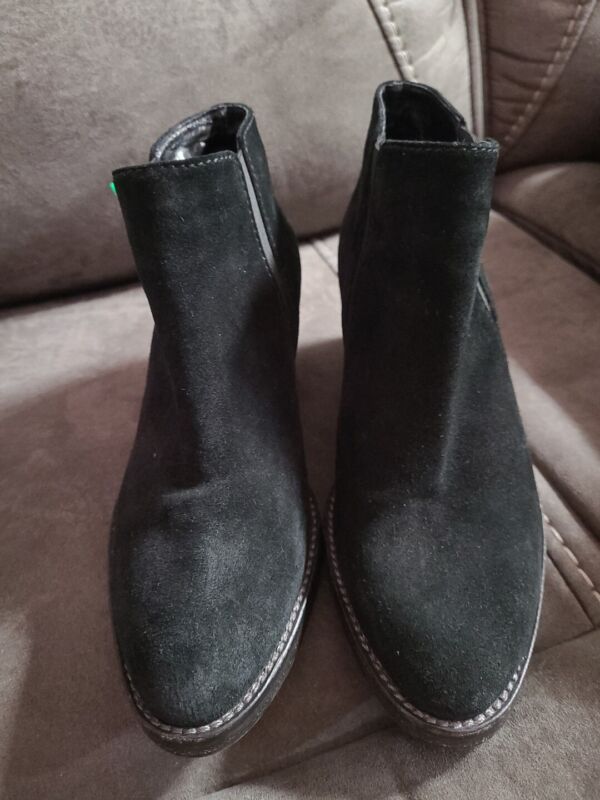 AQUATALIA  Black Suede Italian Leather Ankle Boots Women's Size 7.5